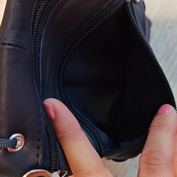 New Black Soft Leather Purse cross body Shoulder Bag Travel Wallet price firm - Picture 6 of 8